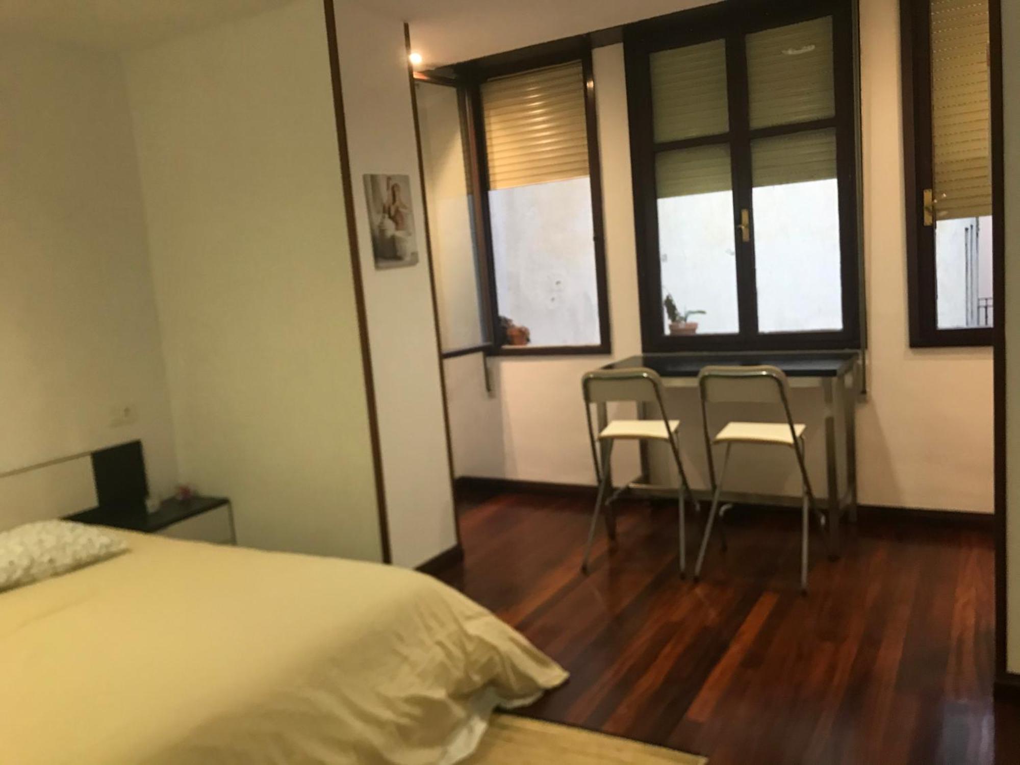 Apartamento En Pleno Centro Catedral 1D Oviedo Bagian luar foto